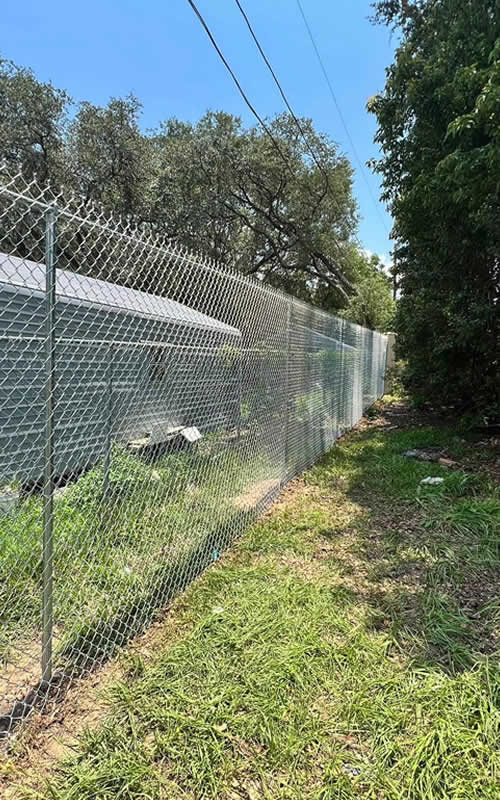 Commercial Fencing Options in Central Florida