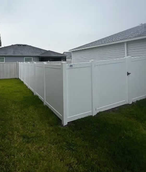 Fencing Types Available in Leesburg FL