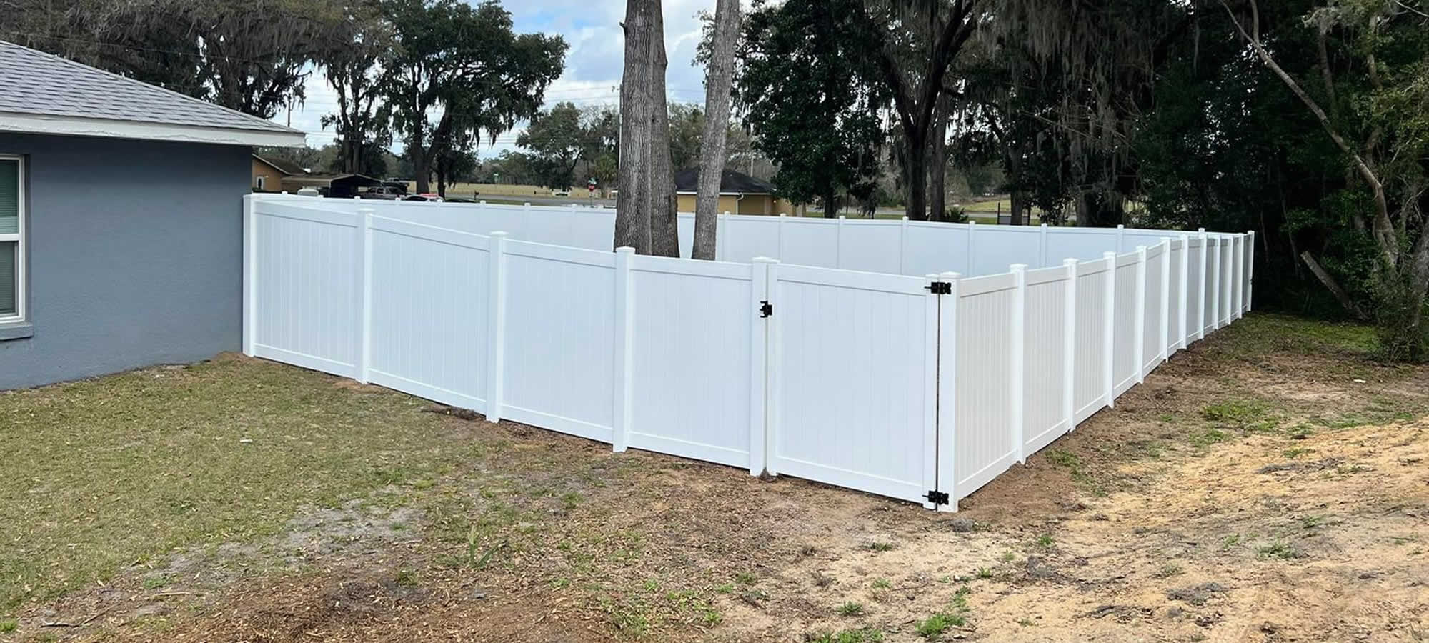 Vinyl Fences in Central Florida